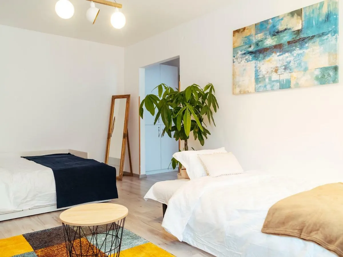 Balcescu Stylish Ultracentral Apartment Bucharest