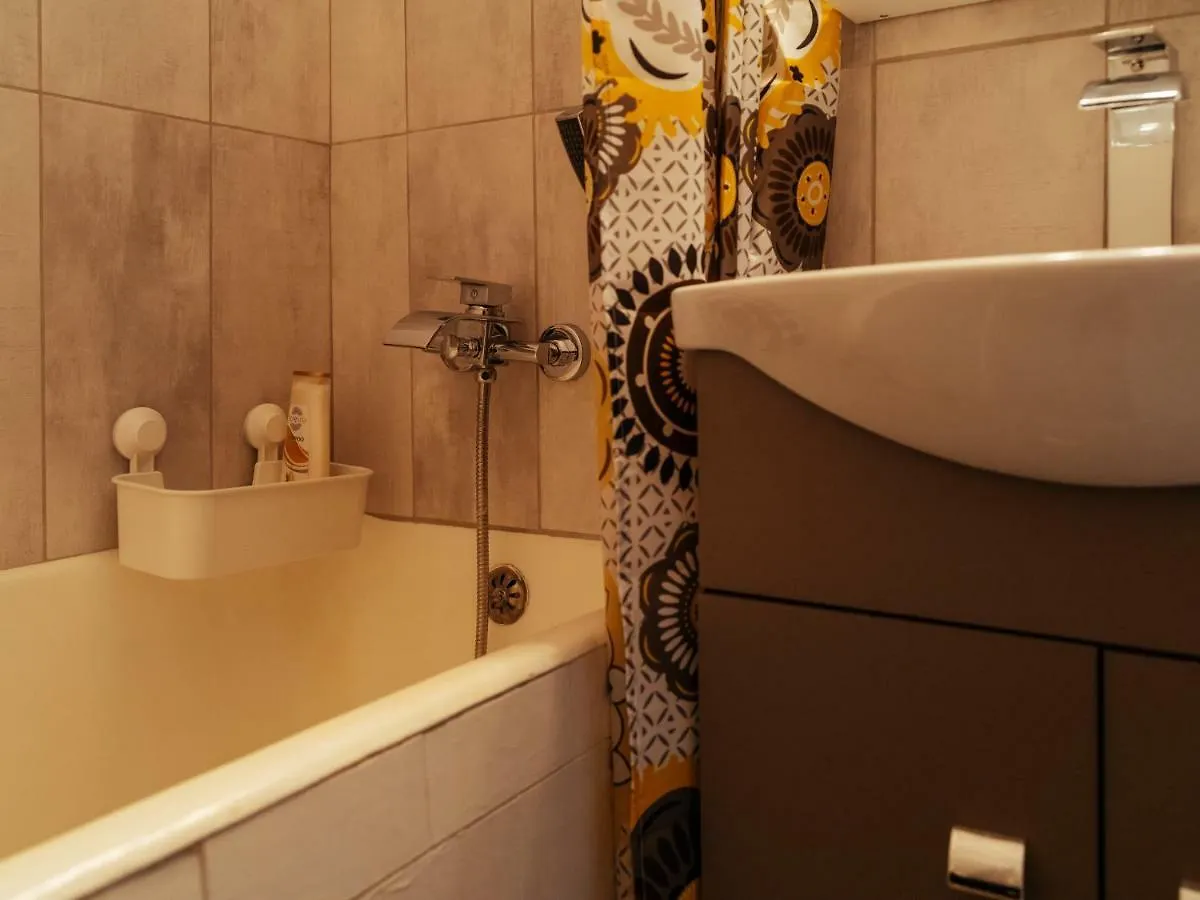 Balcescu Stylish Ultracentral Apartment Bucharest 0*,  Romania
