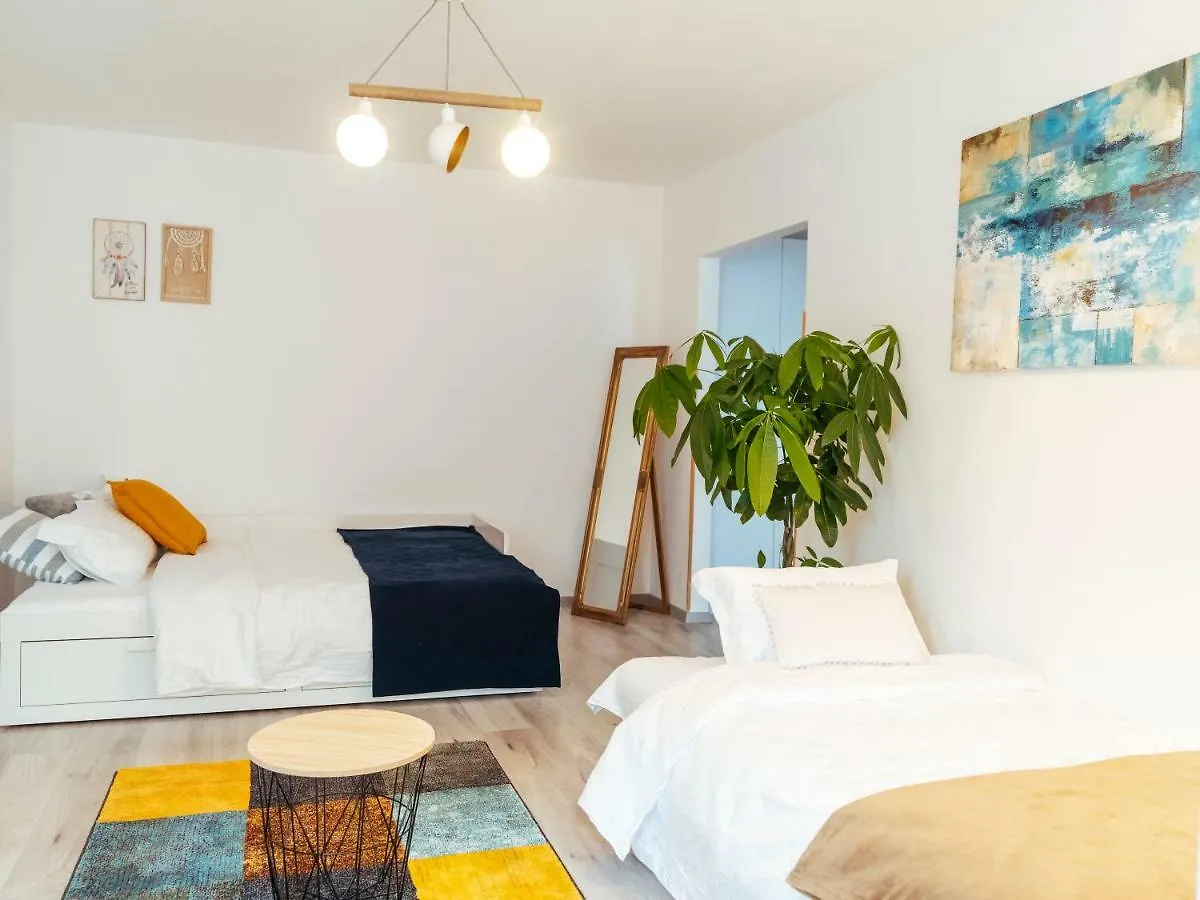 Balcescu Stylish Ultracentral Apartment Bucharest Romania