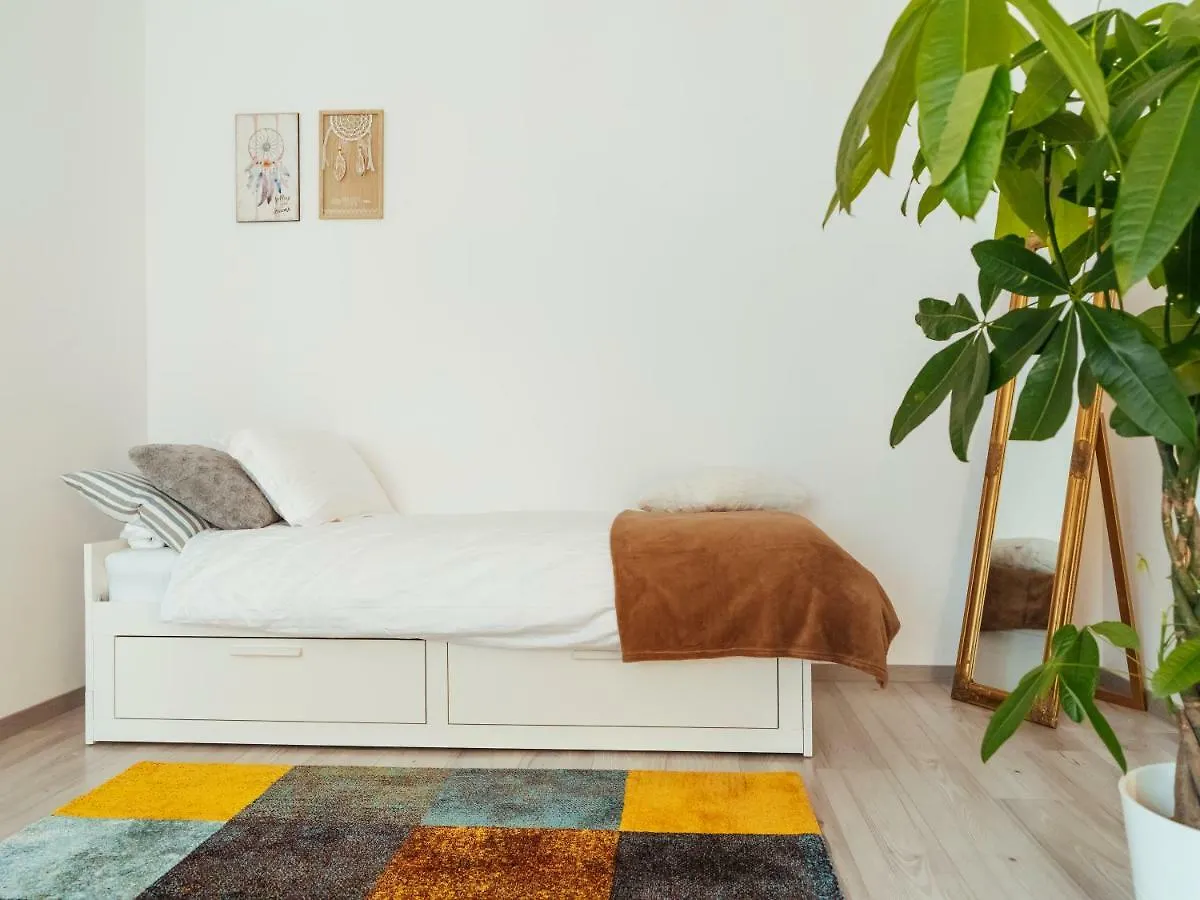 Balcescu Stylish Ultracentral Apartment Bucharest