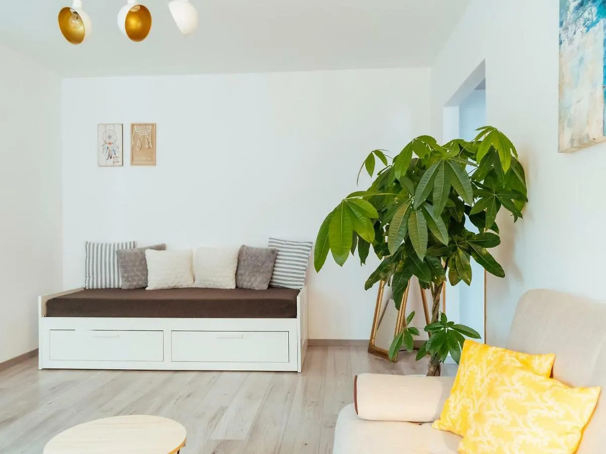 Balcescu Stylish Ultracentral Apartment Bucharest