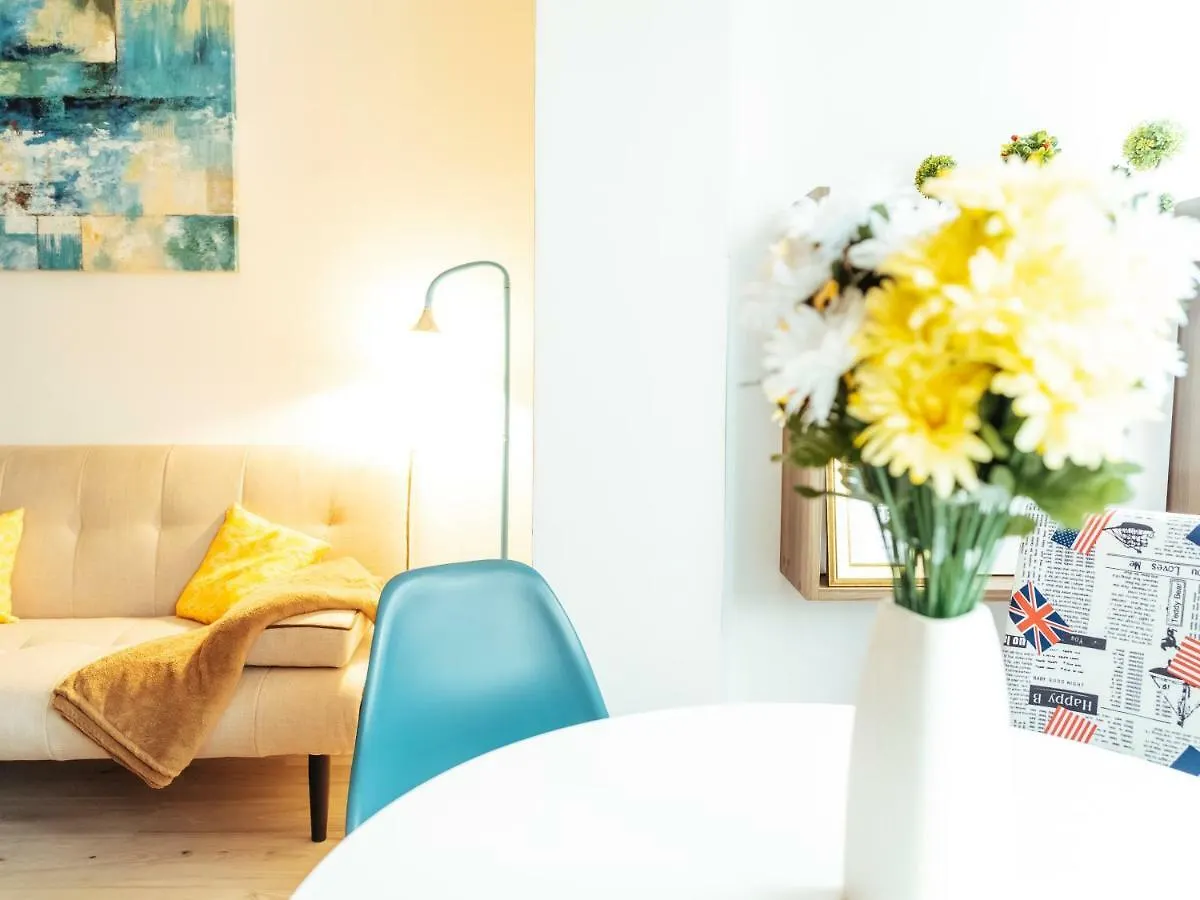 Balcescu Stylish Ultracentral Apartment Bucharest Romania
