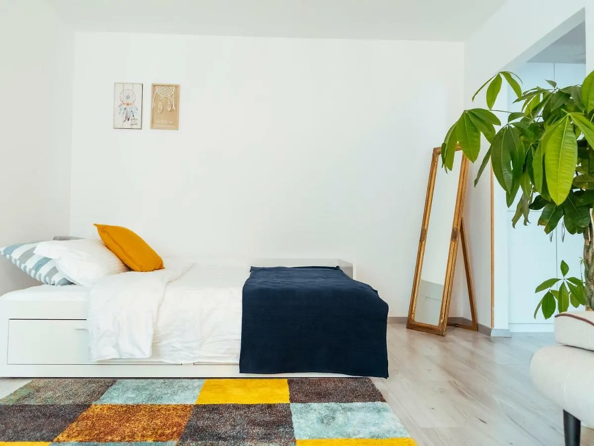 Balcescu Stylish Ultracentral Apartment Bucharest